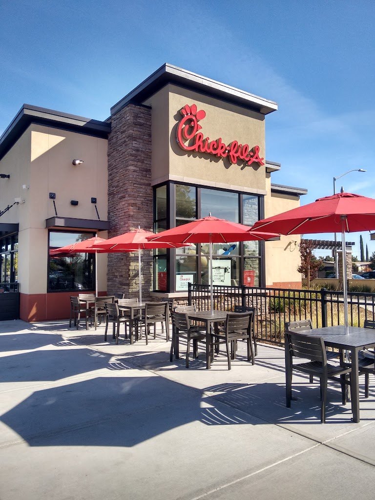 Sahara Rancho Chick-fil-A