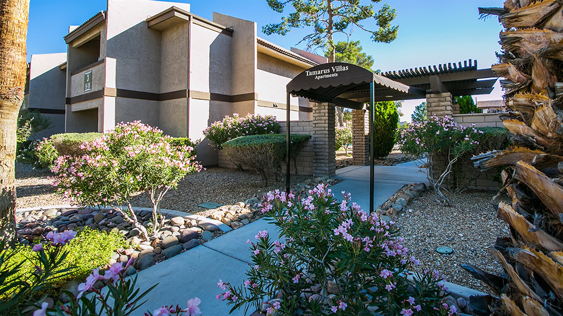 Tamarus Villas