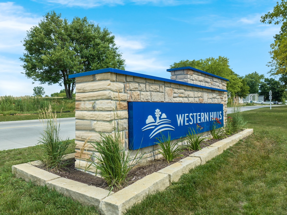 Monument sign